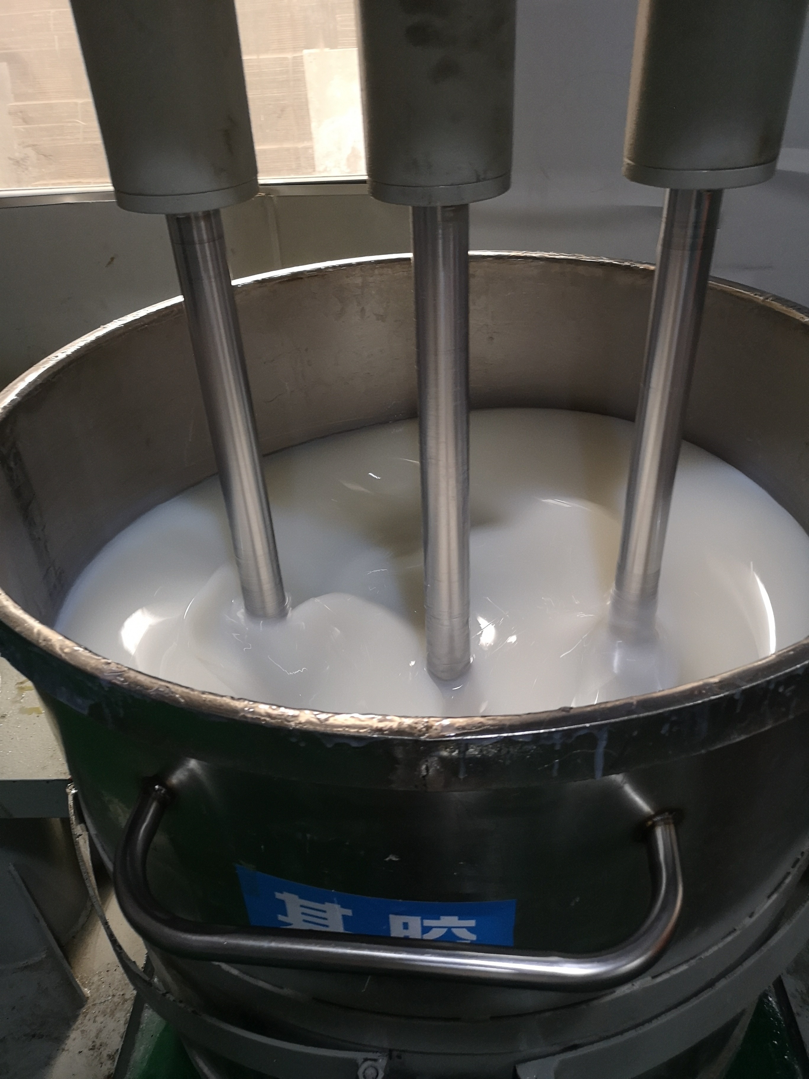 液體硅膠跟固化劑沒(méi)有攪拌均勻會(huì)有什么情況 ？