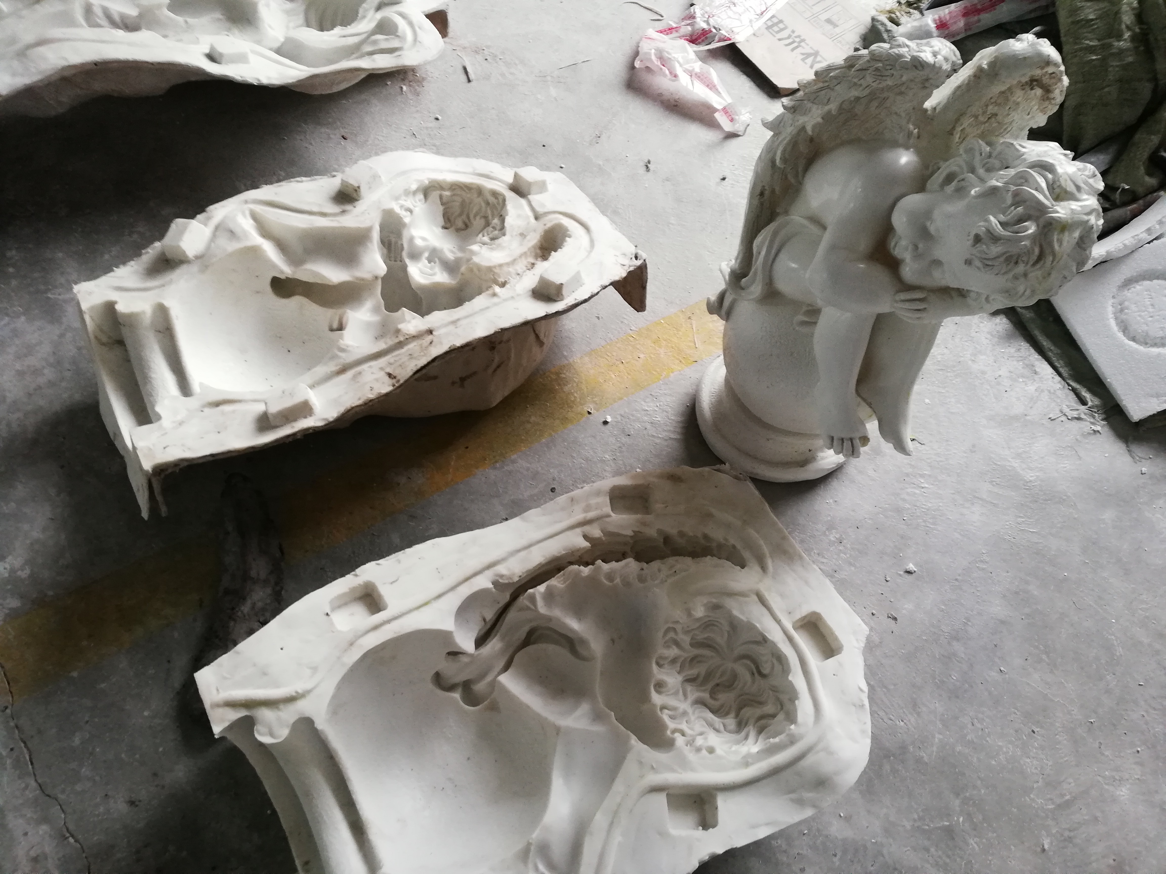 縮合型模具硅膠怎么開(kāi)分片模 ？